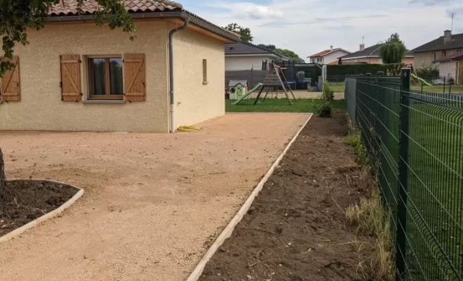 Réfections d'une cours sur la commune de saint André de bagé , Mâcon, ALEX TERRASSE